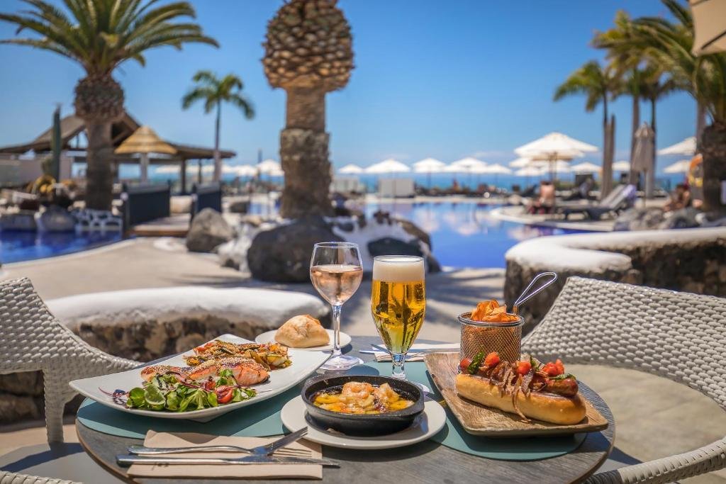 Kulinarische Highlights: Geschmacksexplosionen mit Meerblick