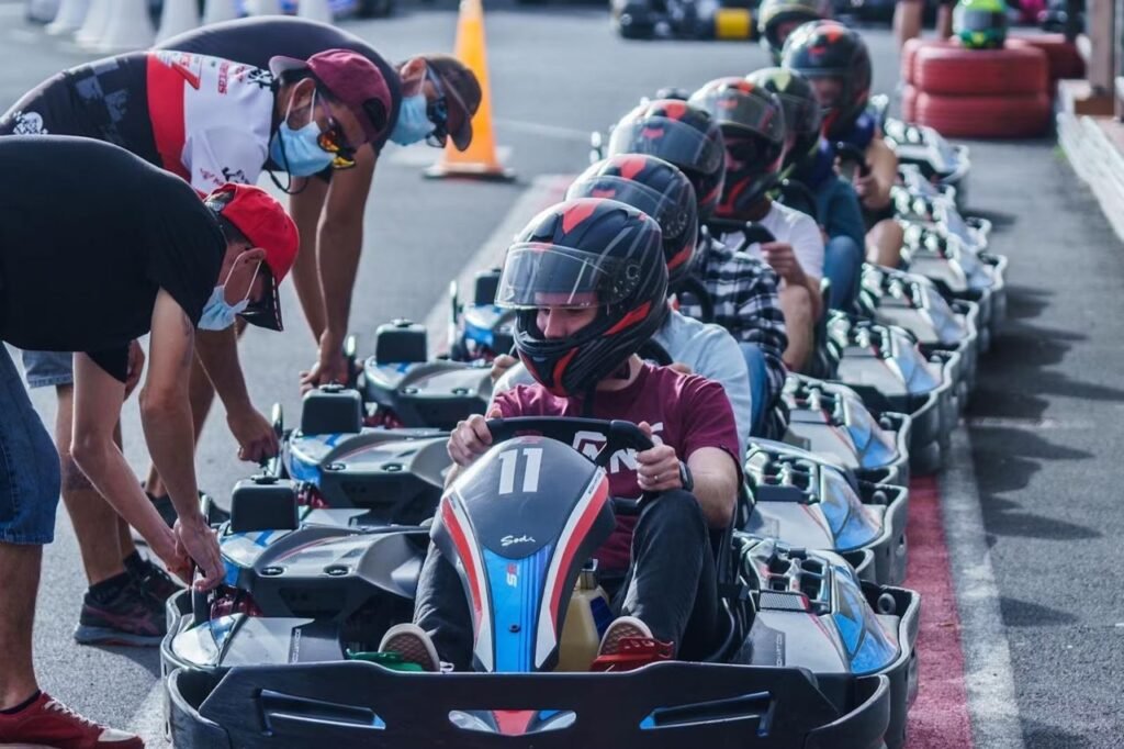 🏎️ Karting Tenerife: Geschwindigkeit für ältere Kinder